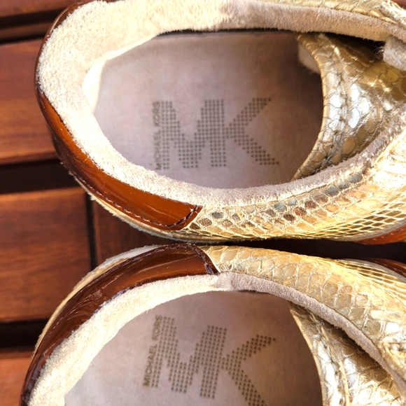 Vintage Michael Kors Leather Upper Gold Snake print speakers size 7M - Picture 7 of 12